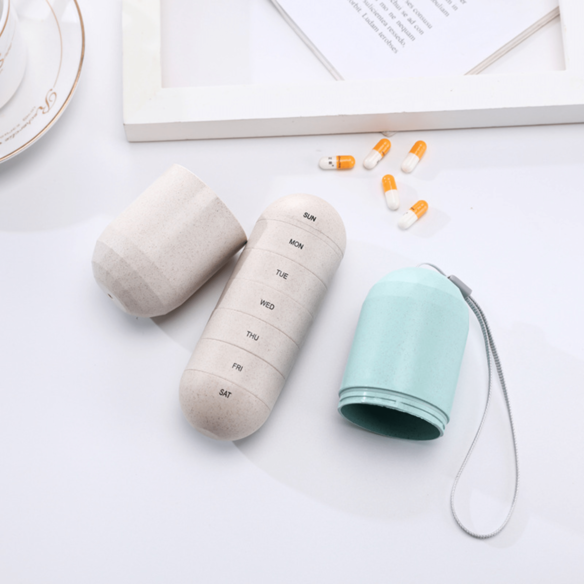 Portable Plastic Two-in-One Waterproof Pill Organizer with 7 Compartment (Pack of 1)