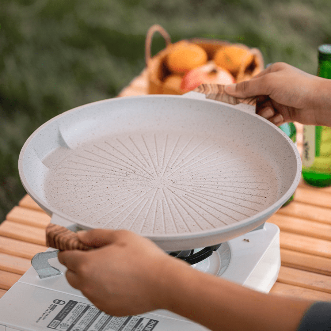 Non-Stick Aluminum Medical Stone Grill Pan(33cm)