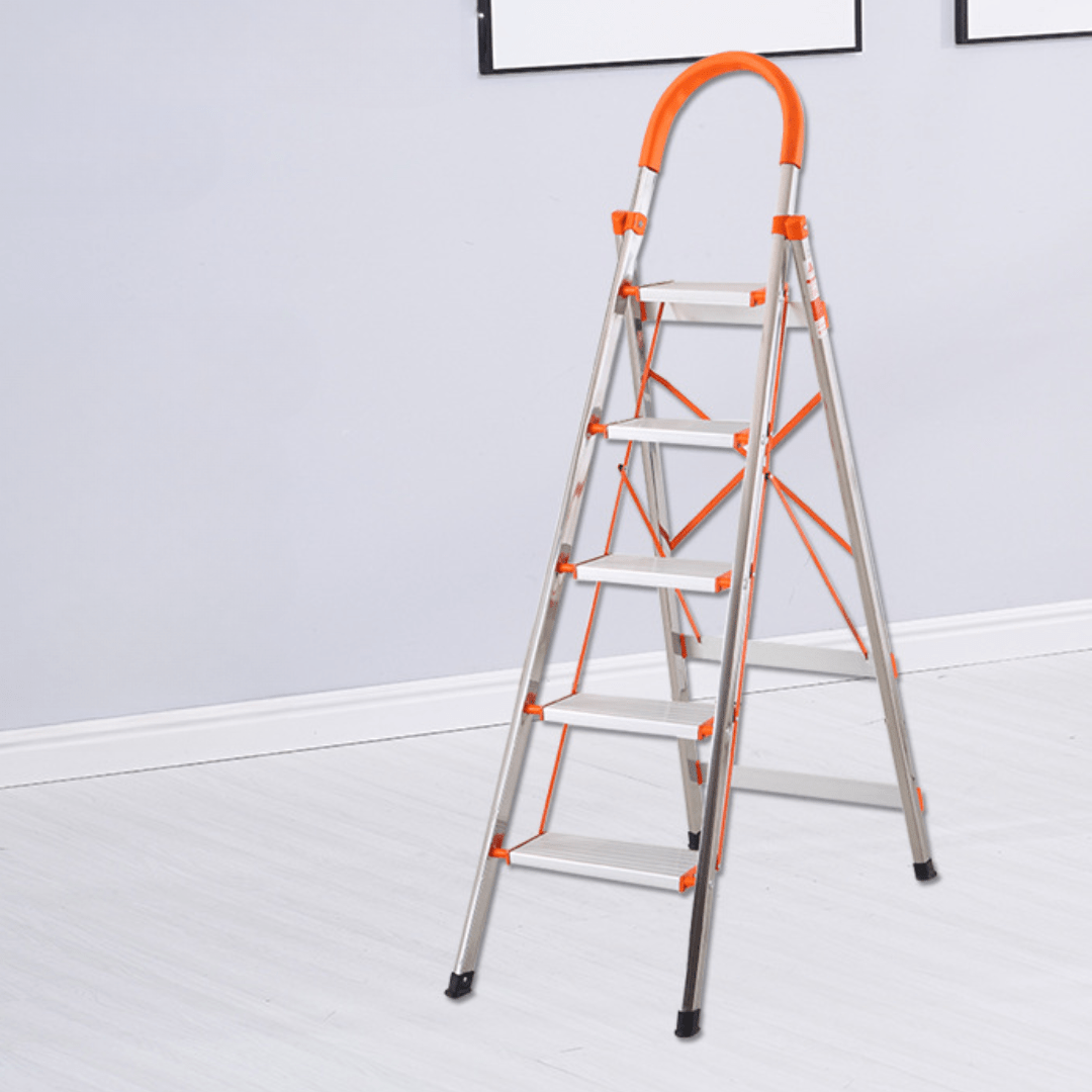 Multifunctional Folding Ladder