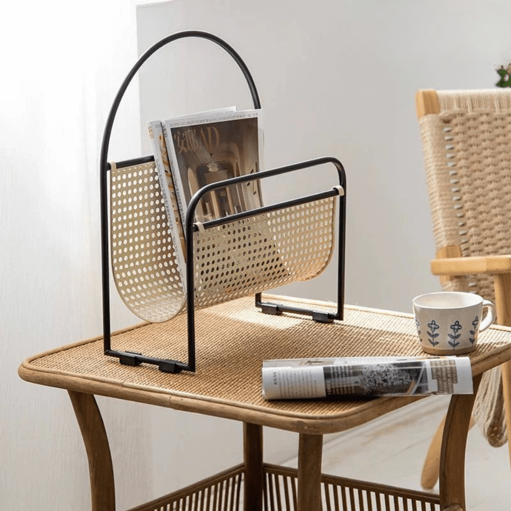 Open Frame Magazine Storage Holder With Curved Stand Design