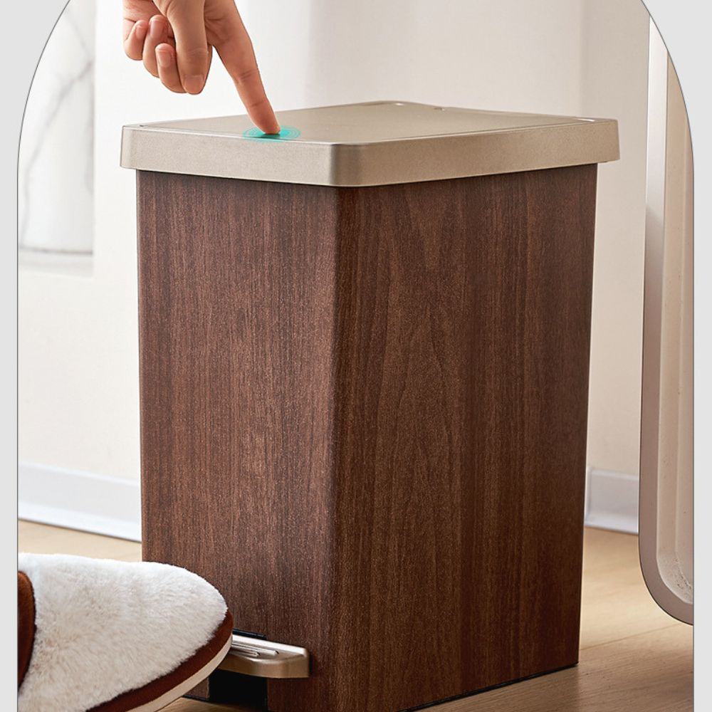 Slim Wood Grain Pedal Trash Bin with Lid(10L)